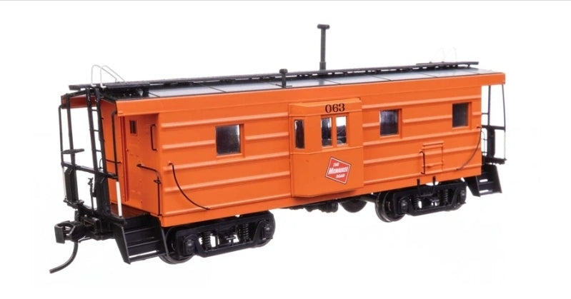 Walthers Proto | Caboose con Costados Acanalados Milwaukee Road (Rib Sided Caboose) | Milwaukee Road #063 (Escala HO) 920-103657